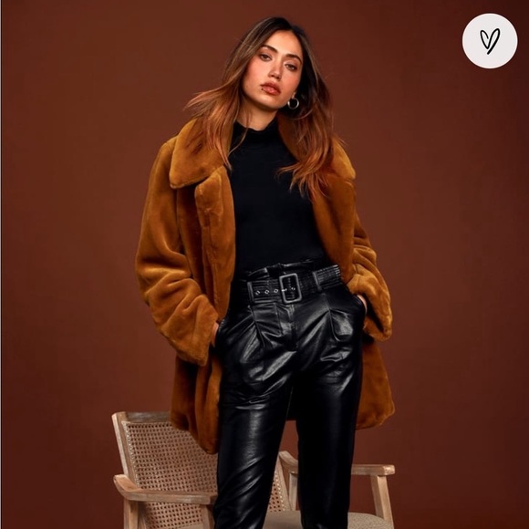 Lulu’s NWT Avante Brown Faux Fur Double Breasted Coat - Picture 3 of 13